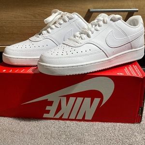 Nike Court Vision Low